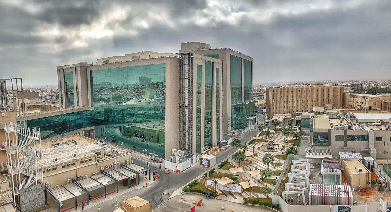 Photo of مدينة الملك سعود الطبية تعلن عن 11 #وظيفة بالرياض