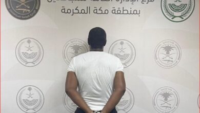 Photo of دوريات المجاهدين بجدة تضبط شخص لترويجه الإمفيتامين وأقراصًا خاضعة لتنظيم التداول الطبي