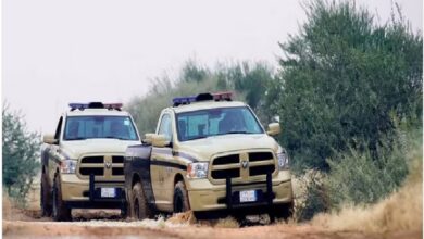 Photo of «الأمن البيئي» تقبض على 3 مواطنين للصيد في أماكن محظورة بمحمية الملك خالد الملكية