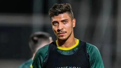 Photo of غياب محمد شريف عن لقاء الهلال