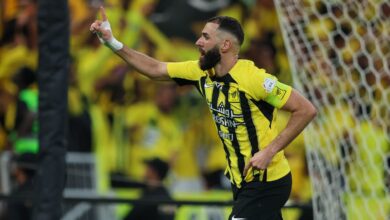 Photo of الاتحاد ينتصر على النصر بثنائية ويحافظ على صدارة الدوري