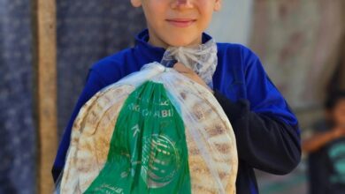 Photo of «سلمان للإغاثة» يوزع 175 ألف ربطة خبز للأسر اللاجئة في شمال لبنان خلال الأسبوع الماضي