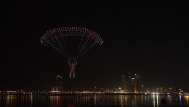 Photo of إطلاق تشكيلات جديدة من عروض طائرات الدرون ضمن الاحتفالات بالدورة الثلاثين لمهرجان دبي للتسوق