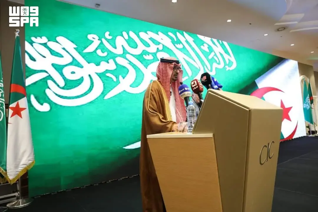 صورة من الألبوم