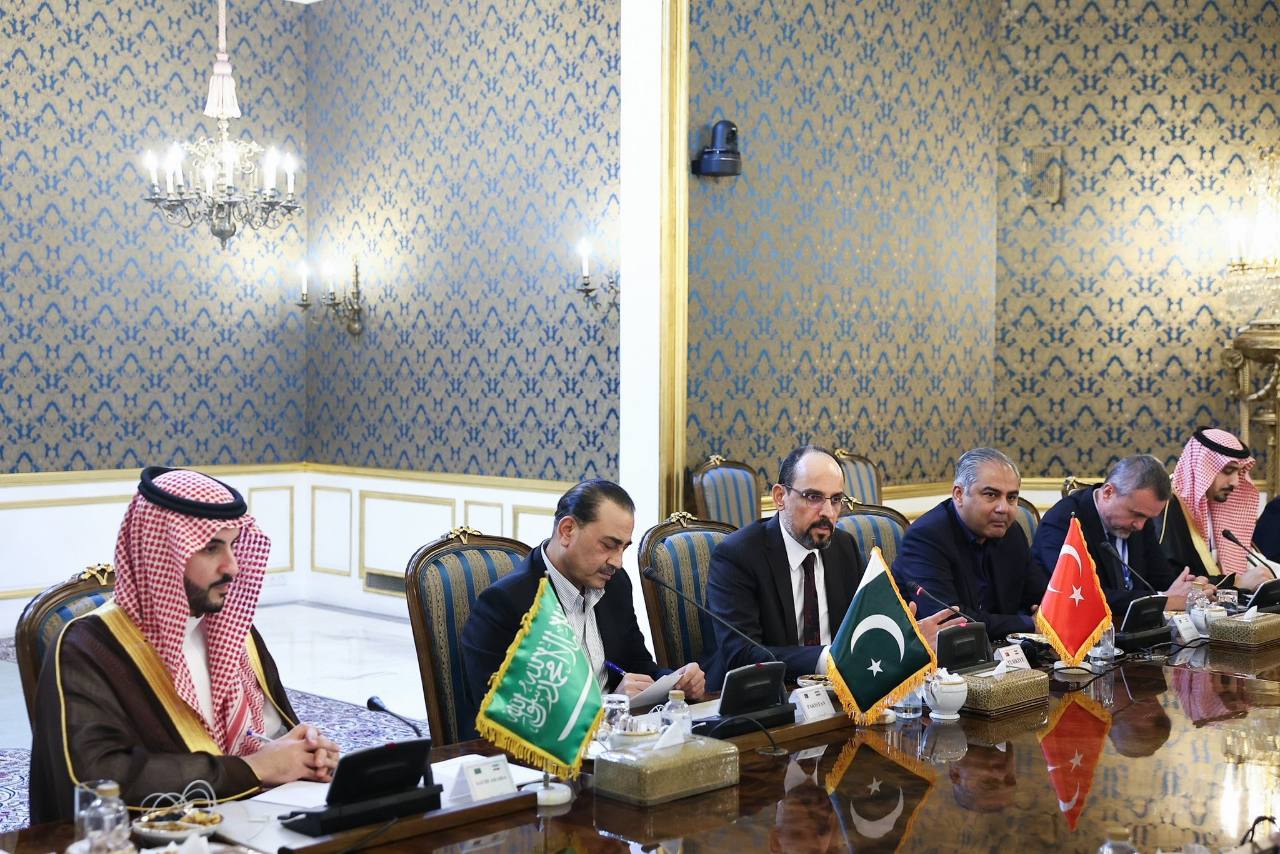 الاجتماع الرباعي بين المملكة وتركيا وباكستان وإيران - 1