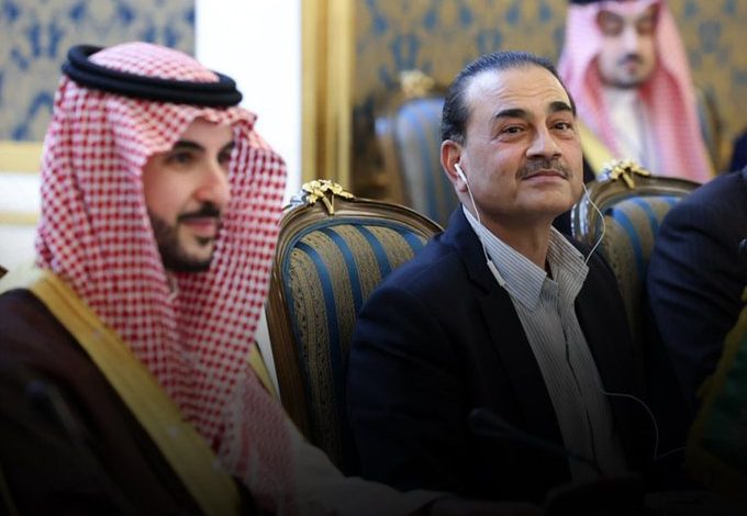 وزير الدفاع الأمير خالد بن سلمان خلال الاجتماع الرباعي في طهران